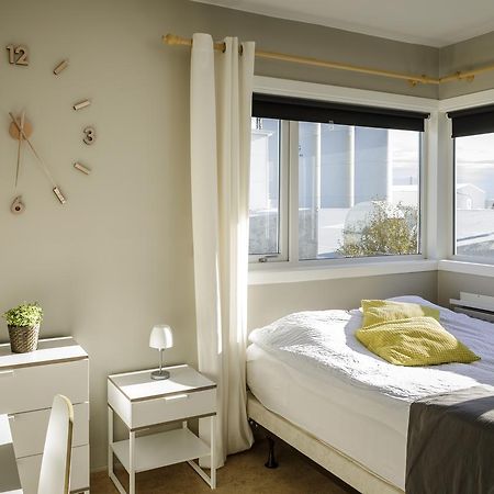 Akranes Hi Hostel - Staywest Esterno foto