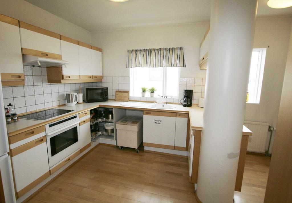 Akranes Hi Hostel - Staywest Esterno foto
