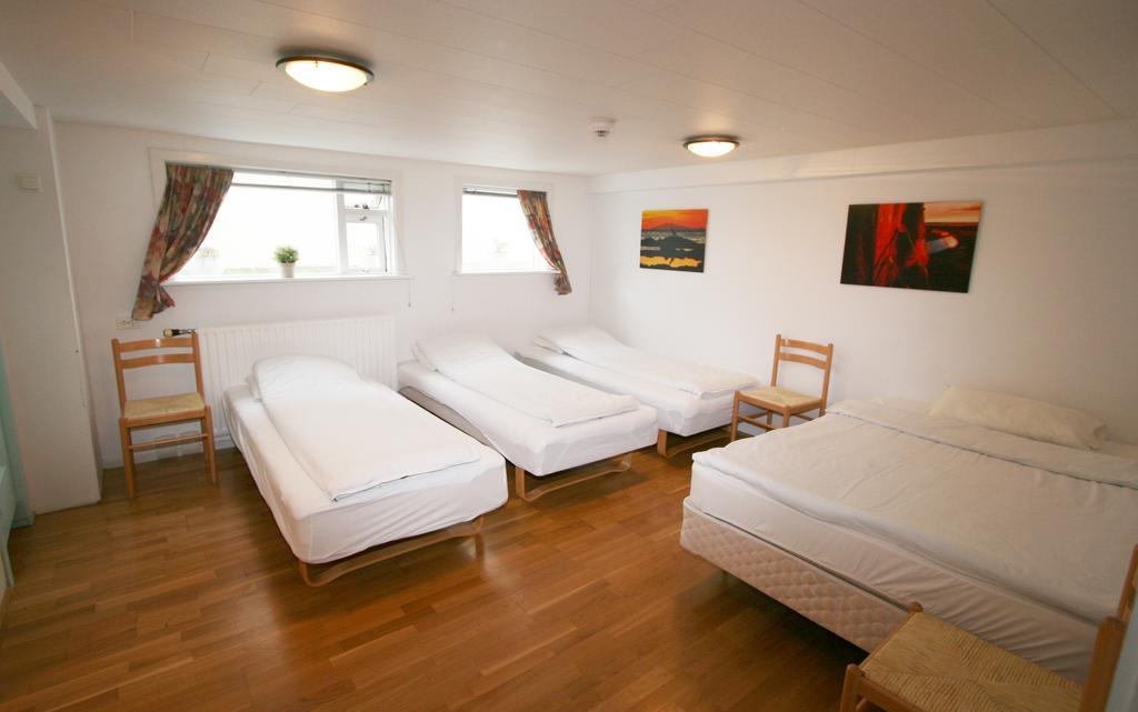 Akranes Hi Hostel - Staywest Esterno foto