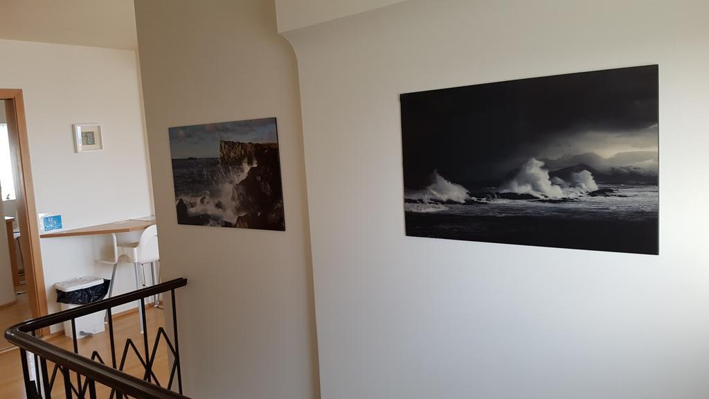 Akranes Hi Hostel - Staywest Esterno foto