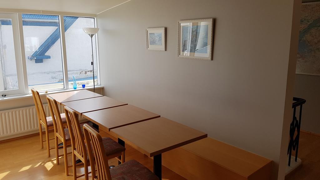Akranes Hi Hostel - Staywest Esterno foto