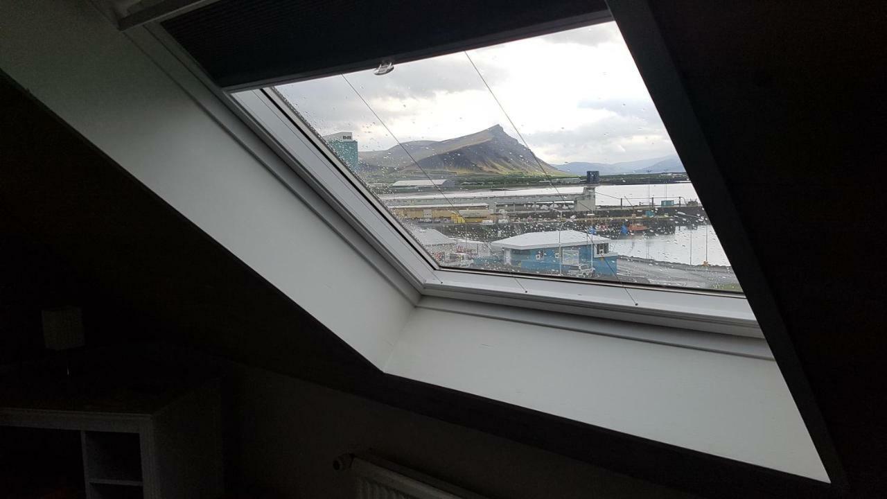 Akranes Hi Hostel - Staywest Esterno foto